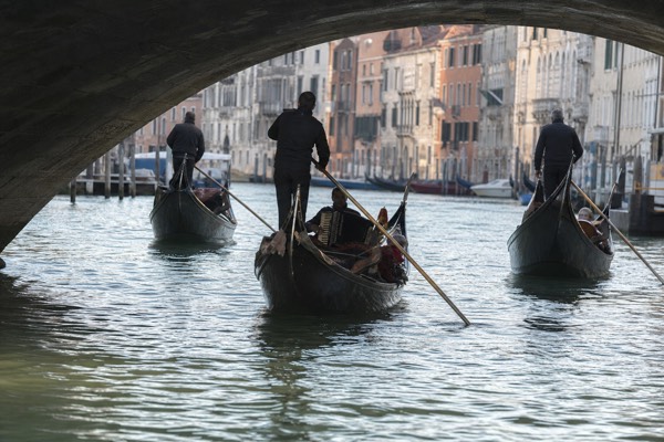Grand Canal Gondola Ride with Serenade