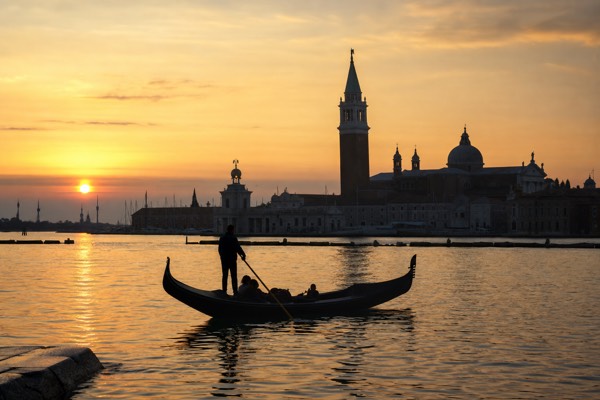 Sunset or Evening Gondola Tour
